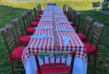 Memorial Day napkin and tablecloth rentals